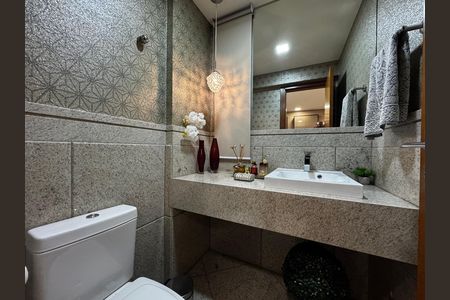 Banheiro de apartamento à venda com 4 quartos, 170m² em Silveira, Belo Horizonte