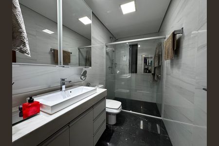 Banheiro de apartamento à venda com 4 quartos, 170m² em Silveira, Belo Horizonte