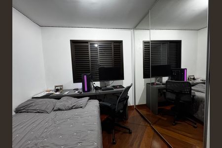 Quarto de apartamento à venda com 4 quartos, 170m² em Silveira, Belo Horizonte