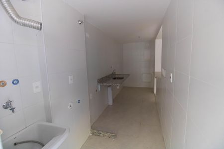 Área de serviço de apartamento para alugar com 2 quartos, 70m² em Icaraí, Niterói