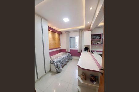 Apartamento à venda com 123m², 3 quartos e 2 vagas Apartamento à venda com 123m², 3 quartos e 2 vagasQuarto