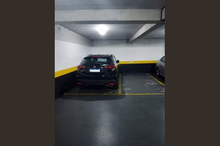 Garagem de apartamento à venda com 3 quartos, 123m² em Vila Bocaina, Mauá