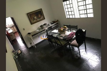 Casa à venda com 3 quartos, 135m² em Jardim Umarizal, São Paulo