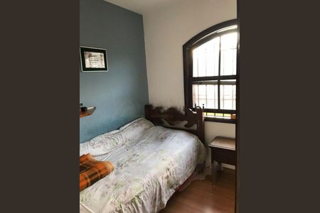 Casa à venda com 3 quartos, 135m² em Jardim Umarizal, São Paulo