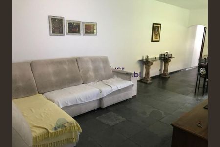 Casa à venda com 3 quartos, 135m² em Jardim Umarizal, São Paulo