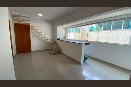 Apartamento para alugar com 3 quartos, 150m² em Estoril, Belo Horizonte