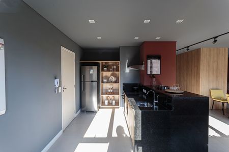 Apartamento para alugar com 37m², 2 quartos e sem vaga Apartamento para alugar com 37m², 2 quartos e sem vagaÁrea comum - Salão de festas
