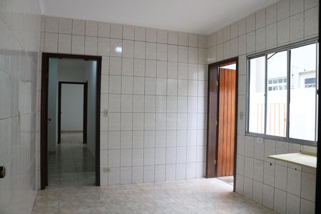 Cozinha de casa para alugar com 2 quartos, 80m² em Vila Romana, São Paulo