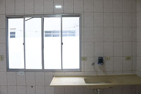 Cozinha de casa para alugar com 2 quartos, 80m² em Vila Romana, São Paulo