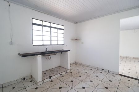 Casa para alugar com 82m², 2 quartos e 5 vagasCozinha