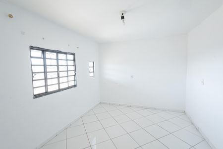 Casa para alugar com 60m², 1 quarto e 1 vaga Casa para alugar com 60m², 1 quarto e 1 vagaQuarto