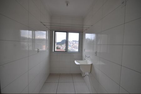Área de Serviço de apartamento para alugar com 2 quartos, 45m² em Vila Albertina, São Paulo