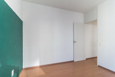 Quarto 2 de apartamento para alugar com 2 quartos, 56m² em Vila Monteiro, Poá
