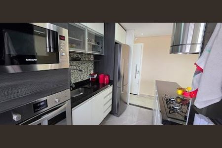 Apartamento à venda com 2 quartos, 56m² em Vila Ema, São Paulo
