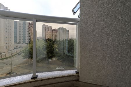 Sacada de apartamento para alugar com 2 quartos, 63m² em Loteamento Mogilar, Mogi das Cruzes