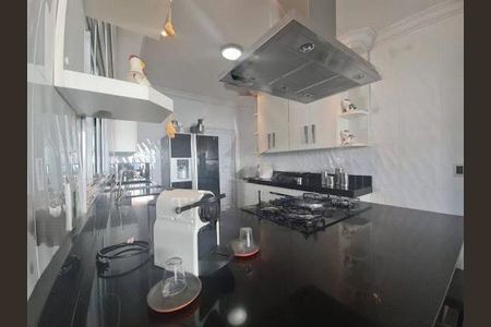 Casa à venda com 430m², 5 quartos e 6 vagas