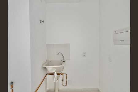 Área de Serviço de apartamento para alugar com 2 quartos, 32m² em Jardim Pereira Leite, São Paulo