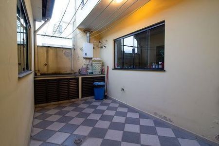Casa à venda com 3 quartos, 343m² em Olímpico, São Caetano do Sul