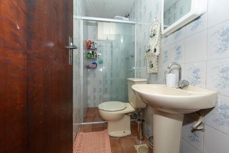 BANHEIRO de apartamento à venda com 3 quartos, 69m² em Carlos Prates, Belo Horizonte
