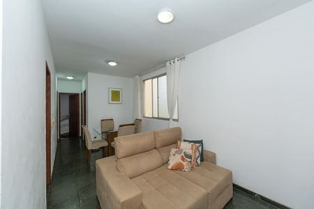 SALA de apartamento à venda com 3 quartos, 69m² em Carlos Prates, Belo Horizonte