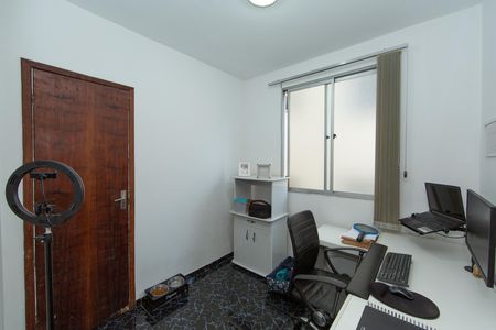 QUARTO3 de apartamento à venda com 3 quartos, 69m² em Carlos Prates, Belo Horizonte