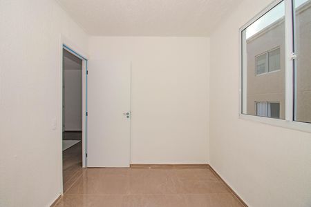 Quarto 2 de apartamento para alugar com 2 quartos, 42m² em Passo das Pedras, Porto Alegre