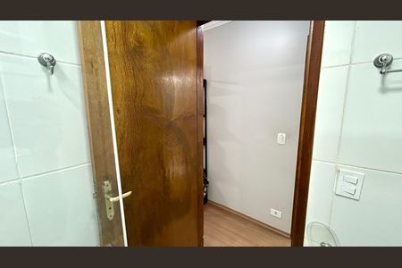 Apartamento para alugar com 69m², 2 quartos e 1 vaga Apartamento para alugar com 69m², 2 quartos e 1 vagaBanheiro da Suíte