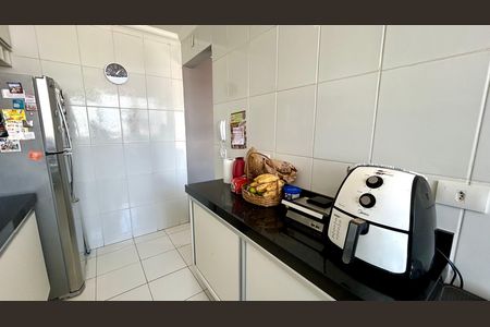 Cozinha de apartamento à venda com 2 quartos, 69m² em Vila Nossa Senhora de Fatima, Guarulhos