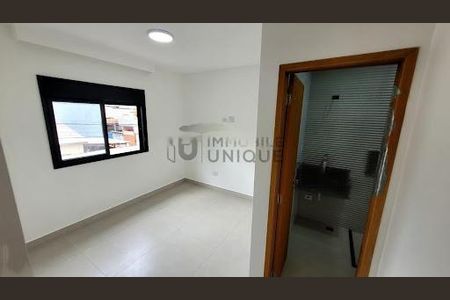 Casa à venda com 2 quartos, 67m² em Parque Independência, São Paulo
