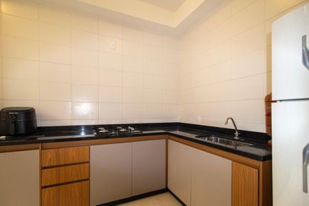 Cozinha de apartamento à venda com 1 quarto, 65m² em Palmeiras, Belo Horizonte