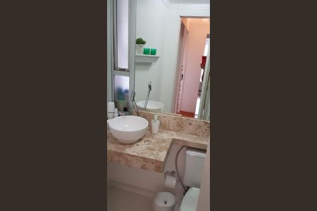 Banheiro de apartamento à venda com 3 quartos, 70m² em City América, São Paulo
