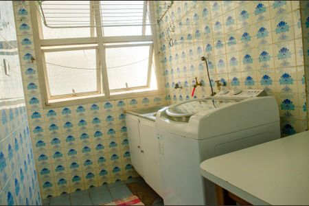 Área de Serviço de apartamento para alugar com 3 quartos, 110m² em Setor Central, Goiânia