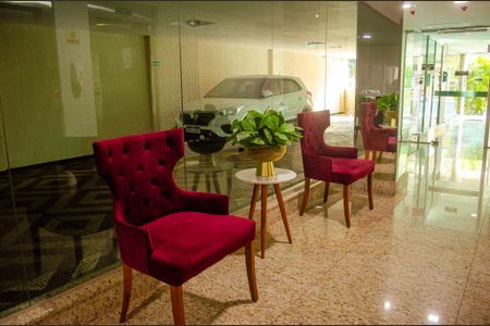 Hall de entrada de apartamento para alugar com 3 quartos, 110m² em Setor Central, Goiânia