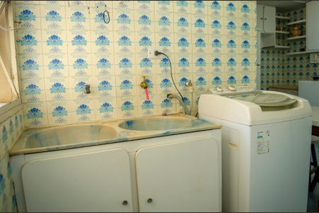 Área de Serviço de apartamento para alugar com 3 quartos, 110m² em Setor Central, Goiânia