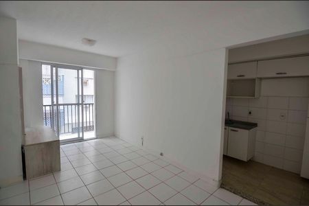 Apartamento para alugar com 56m², 2 quartos e 1 vaga Apartamento para alugar com 56m², 2 quartos e 1 vagaSala