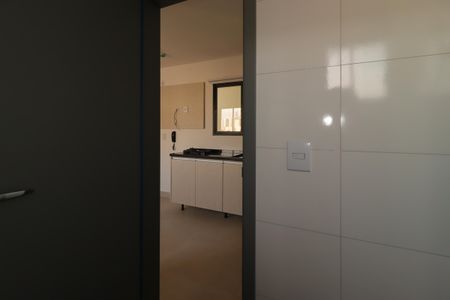 Banheiro de kitnet/studio para alugar com 1 quarto, 23m² em Vila Sao Pedro, Santo André