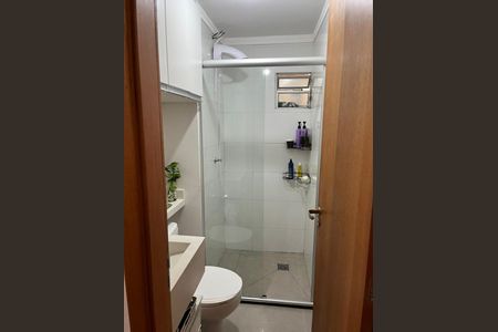 Banheiro de apartamento à venda com 2 quartos, 143m² em Santos Dumont, São Leopoldo