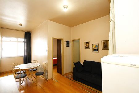 Kitnet/Studio para alugar com 1 quarto, 47m² em Centro, Belo Horizonte