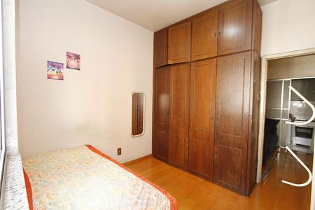 QUARTO  de kitnet/studio para alugar com 1 quarto, 47m² em Centro, Belo Horizonte