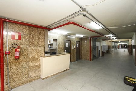 Hall de entrada de kitnet/studio para alugar com 1 quarto, 47m² em Centro, Belo Horizonte