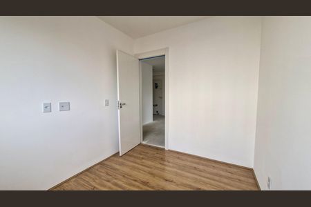Apartamento à venda com 2 quartos, 38m² em Vila Isa, São Paulo