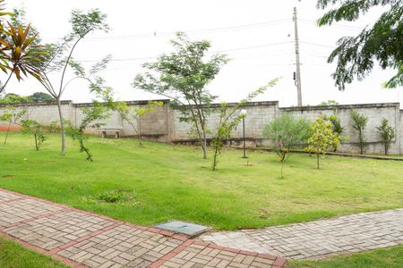 Apartamento para alugar com 47m², 2 quartos e 1 vaga Apartamento para alugar com 47m², 2 quartos e 1 vagaÁrea Comum-Área Verde