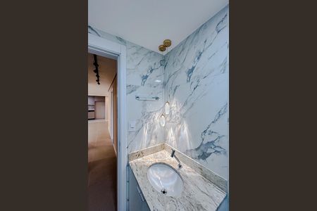 Banheiro de apartamento para alugar com 3 quartos, 122m² em Tatuapé, São Paulo