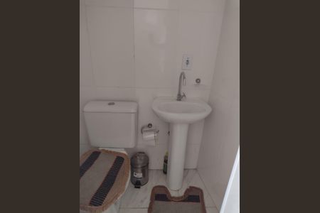 Banheiro de casa para alugar com 3 quartos, 230m² em Taquara, Rio de Janeiro