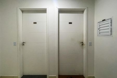 Apartamento para alugar com 47m², 2 quartos e 1 vaga Apartamento para alugar com 47m², 2 quartos e 1 vagaHall Andar