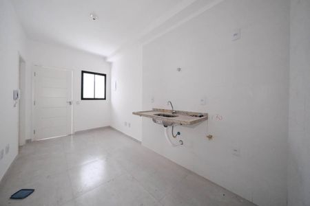 Sala/Cozinha de apartamento à venda com 2 quartos, 34m² em Cidade Antônio Estêvão de Carvalho, São Paulo