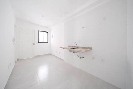 Sala/Cozinha de apartamento à venda com 2 quartos, 30m² em Cidade Antônio Estêvão de Carvalho, São Paulo