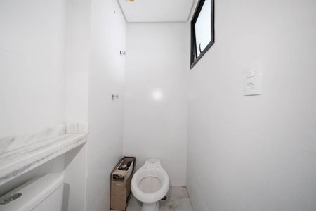 Banheiro de apartamento à venda com 2 quartos, 30m² em Cidade Antônio Estêvão de Carvalho, São Paulo