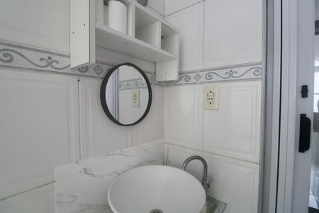 Banheiro Social de apartamento para alugar com 1 quarto, 40m² em Centro, Guarujá