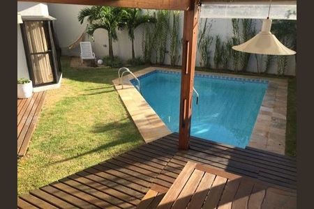 Casa à venda com 3 quartos, 362m² em Alphaville, Santana de Parnaíba